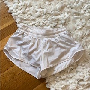 Lululemon Hotty Hot Short Size 6